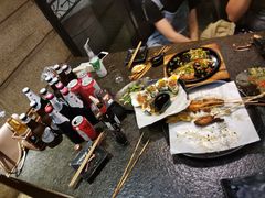 -何师烧烤·香辣蟹·川菜·30年老品牌(太古里旗舰店)