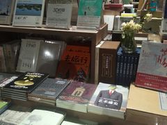 -漓江书院(三祺广场店)