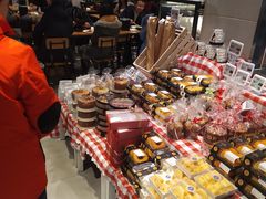 -盒马鲜生(红莲店)