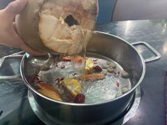 -小海豚•老字号海鲜餐厅(天涯店)