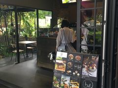 -莓园冰淇淋店