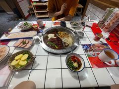 -喜悦小串丹东小黄牛海鲜烧烤大排档(民主广场店)