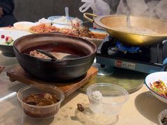 -霄汉牛三鲜湖北砂锅菜(万松园2店)