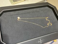 -梵克雅宝(国贸商城店)