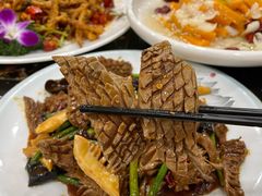 -乡府肉丁水饺(环山路店)