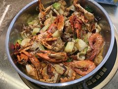 -七欣天香辣蟹火锅(常熟珠海路万达广场店)