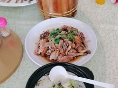 -鹏城人家海鲜酒家·23年老字号(较场尾店)