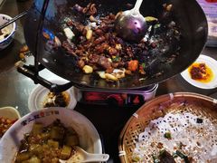 -富正毅三下锅·湘西韵味(天门山索道店)