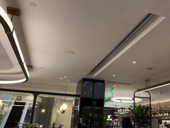 -港丽餐厅(杭大店)
