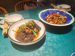 -呷湘厨·鱼汤捞饭·剁椒鱼头·辣椒炒肉(国家会展中心店)