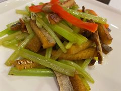 鳗香芹菜-一品粤珍轩(吴中路店)