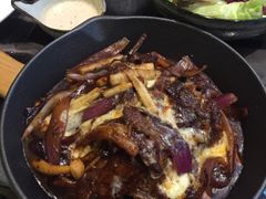 黑椒牛肉蘑菇焗饭-野萃山·潮汕厚果汁(十亩地店)
