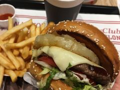 -The Habit Burger Grill 哈比特汉堡(爱琴海店)