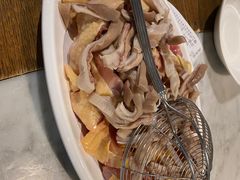 -尚尚仙·酸汤猪手·猪肚鸡火锅(华联万柳购物中心店)