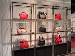 -Gucci(首创奥特莱斯店)
