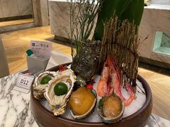 -雍和会海鲜姿造自助(湖东路店)