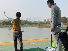 -银涛高尔夫练习场(徐泾店)