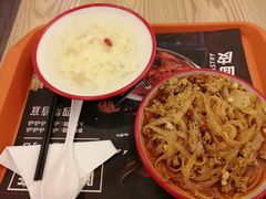 -十三朝牛馍王擀面皮(骡马市店)