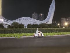 -光谷广场