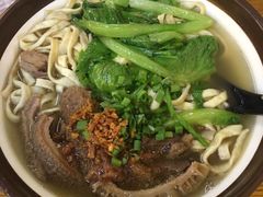 -繁仔牛杂(石排店)