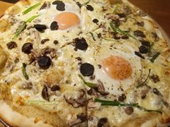 -JINNS锦时 steak&pizza(浸信会礼拜堂旧址店)