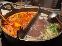 -三出山火锅(南京万象天地店)
