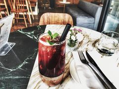 密斯红气泡汁-the rug 飞毯 (朝阳公园店)