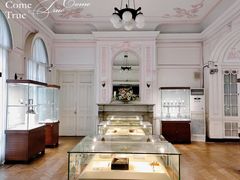 -上海市工艺美术博物馆