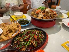 -赖胖子肉蟹煲(临川万象新城店)