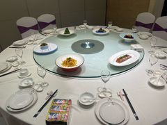 -双子楼大酒店(城开国际写字楼店)