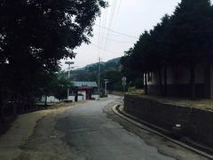 -梁家河村红色旅游区