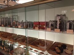 零售区-西点坊(浦东香格里拉店)