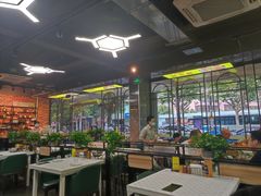 -云晓光头烧烤吧(德平路店)