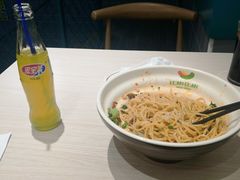 -菲哥麻辣烫(贵山小区店)