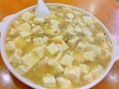 蟹粉烩豆腐-牧羊餐厅