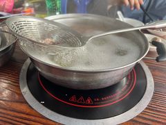 -官塘兄弟·潮汕牛肉店(官塘总店)