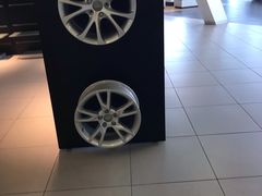 -北京博瑞祥星奥迪4S店(双井店)