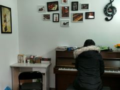 -缪斯琴行英皇小提琴.钢琴.吉他(张江店)