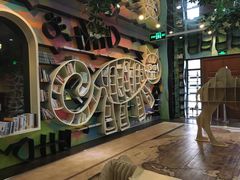 -钟书阁(松江泰晤士小镇店)