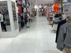 -优衣库(南京建邺万达广场店)