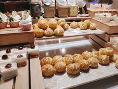 -享遇.锅姥姥牛排海鲜自助(小寨店)