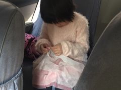 -星巴克(上海虹桥南丰城办公楼店)