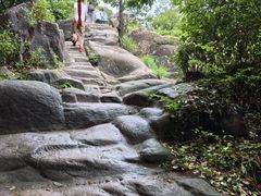 -灵岩山风景区