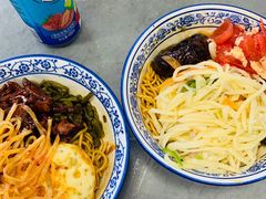 -梅溪·小伙子干挑面(安吉总店)