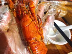 -三妹小龙虾·黄油蟹(华侨城总店)