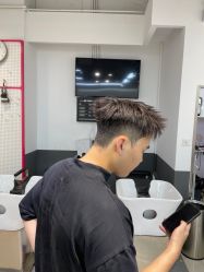 -极剪男士理发