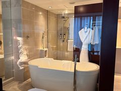 -广州白云机场雅高铂尔曼大酒店