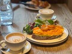 -Common Table · Brunch & Coffee