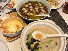 -港丽餐厅(高德置地店)