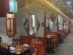 -乡土黄·鲜牛肉火锅·小龙虾(兴业街店)